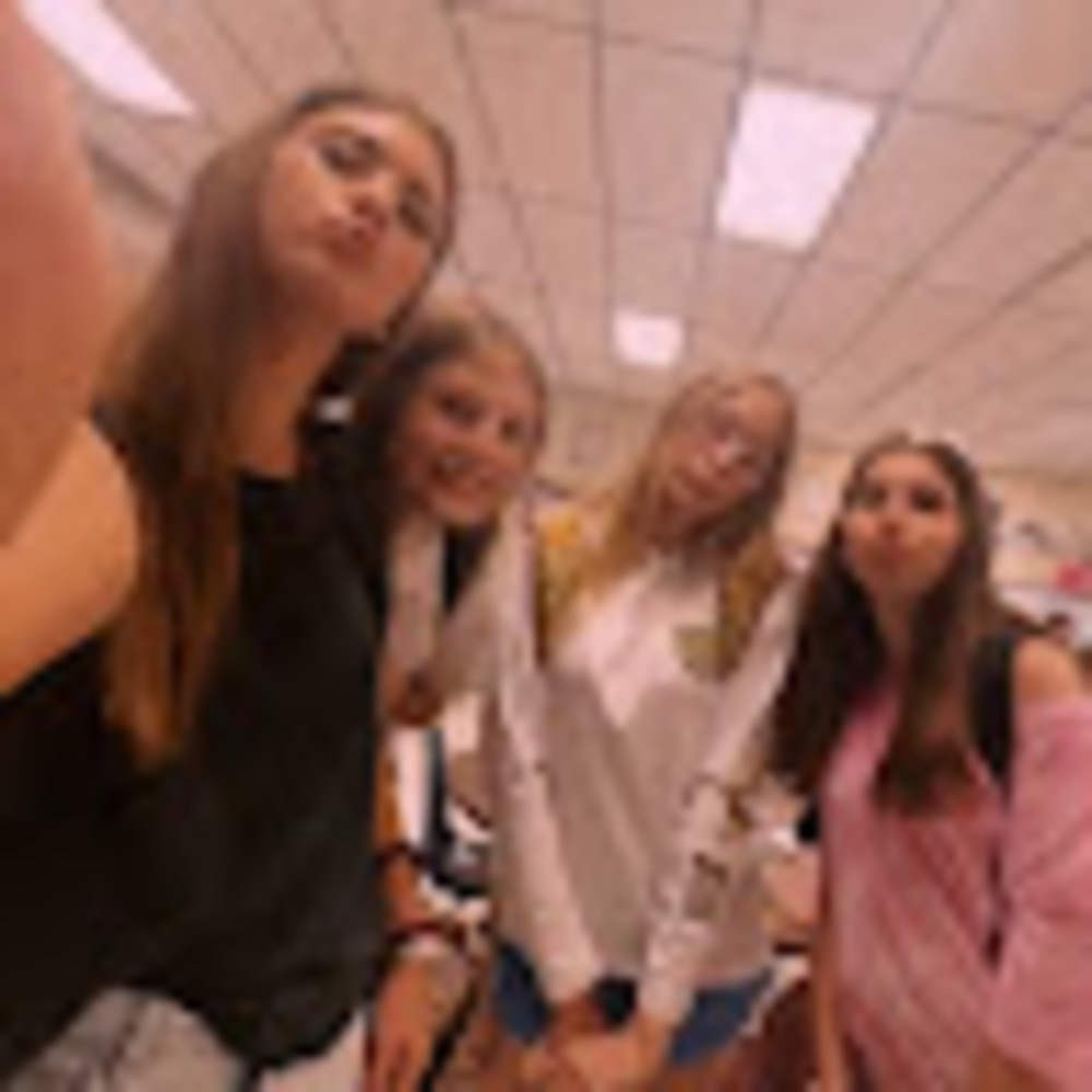 Meet your Posher, Reese